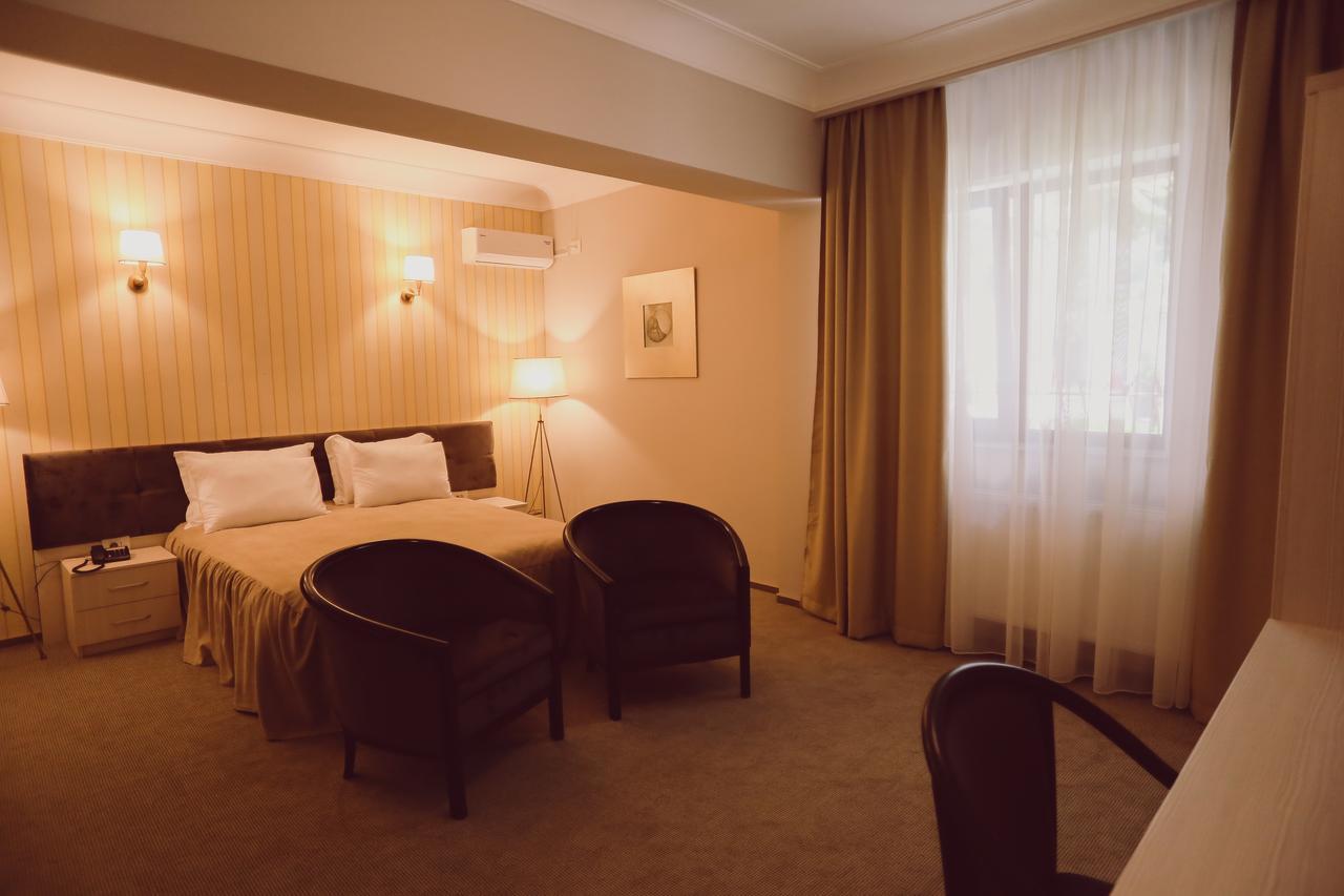 C&C Residence Hotel บาเคา ภายนอก รูปภาพ